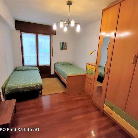 Piso Turistico Mundaka Con Opcion A Garaje Appartement Buitenkant foto