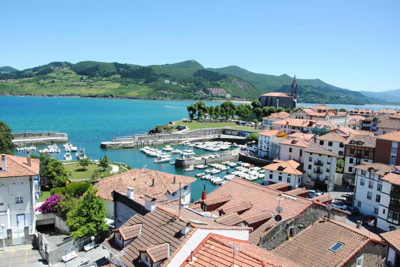 Piso Turistico Mundaka Con Opcion A Garaje Appartement Buitenkant foto