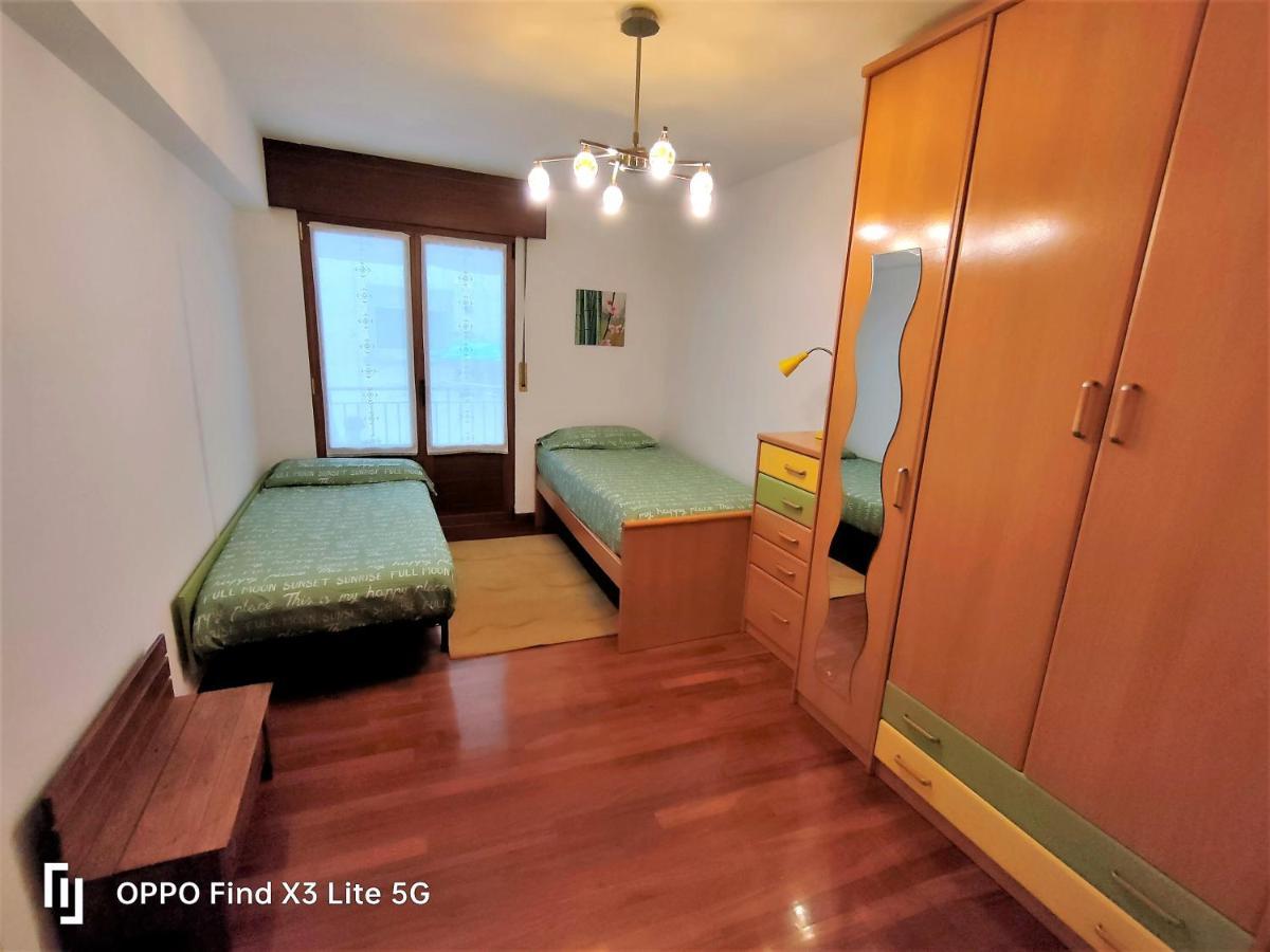 Piso Turistico Mundaka Con Opcion A Garaje Appartement Buitenkant foto